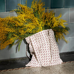 Bolsa tote Logo · HAY · ambiente