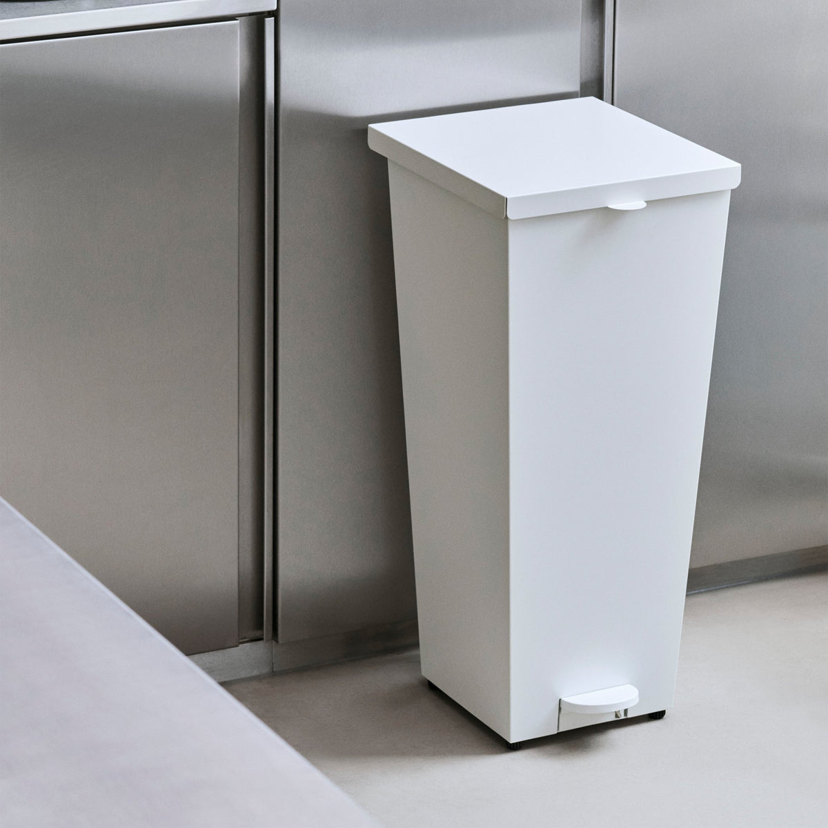 Cubo de basura Loop · HAY · ambiente