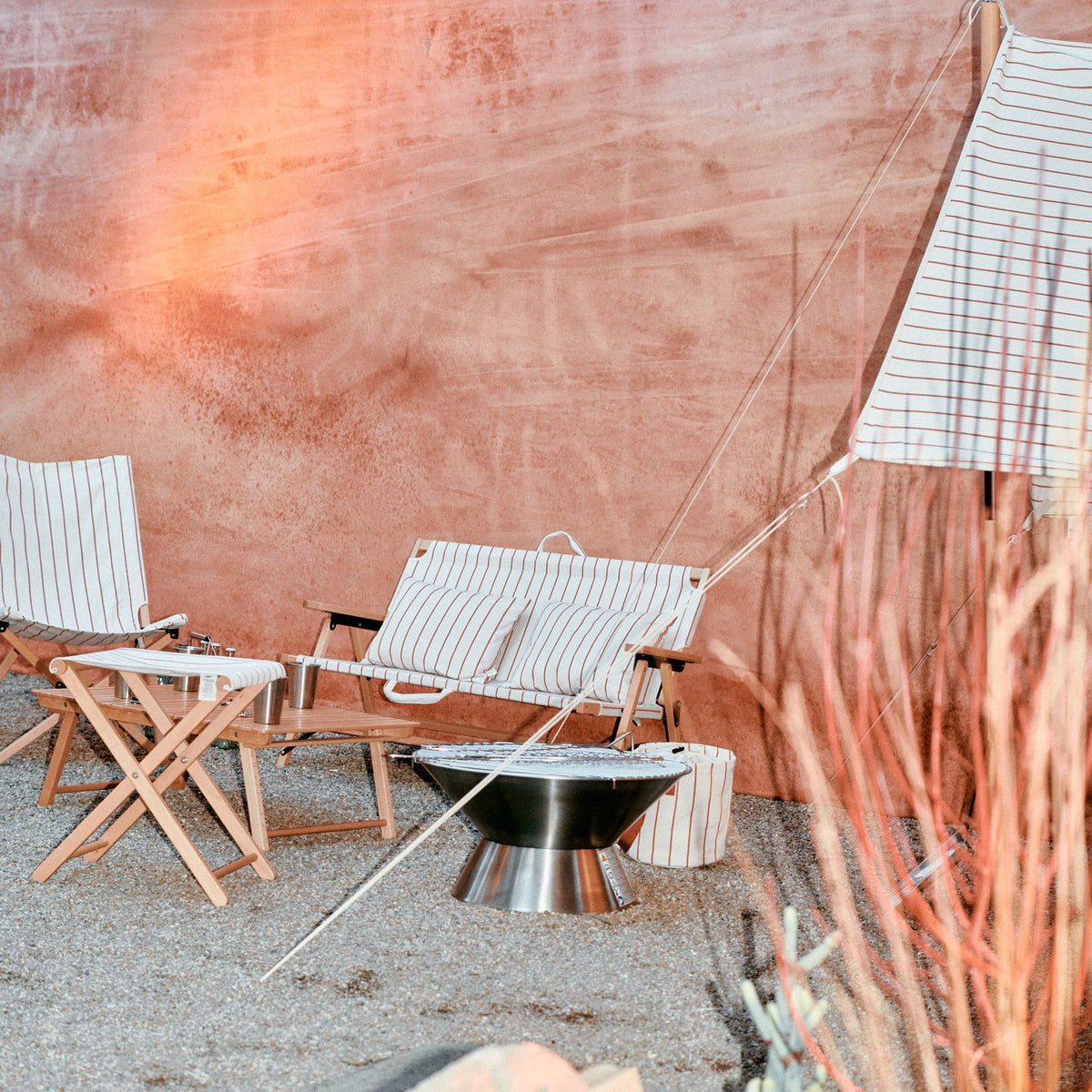Brochetas Outdoor Market · HAY · ambiente