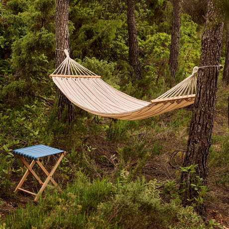Hamaca Outdoor Market · HAY · ambiente
