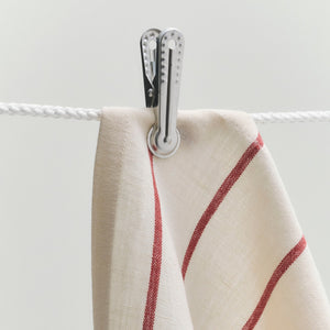 Pinza para sombrilla Outdoor Market · HAY · ambiente