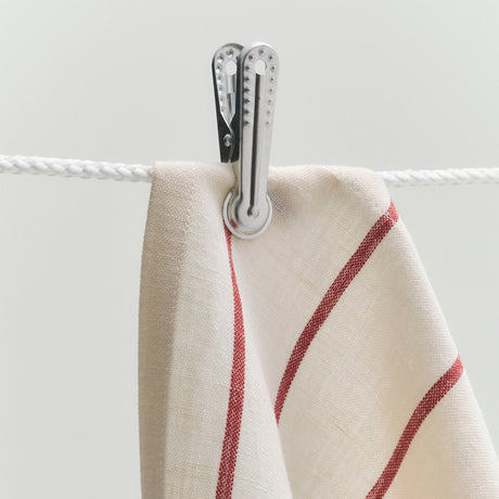 Pinza para sombrilla Outdoor Market · HAY · ambiente