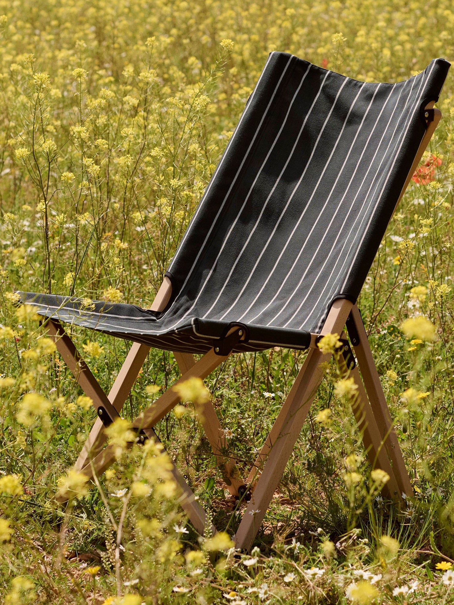 Silla plegable Outdoor Market · HAY · ambiente