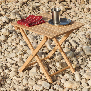 Mesa plegable Outdoor Market · HAY · ambiente