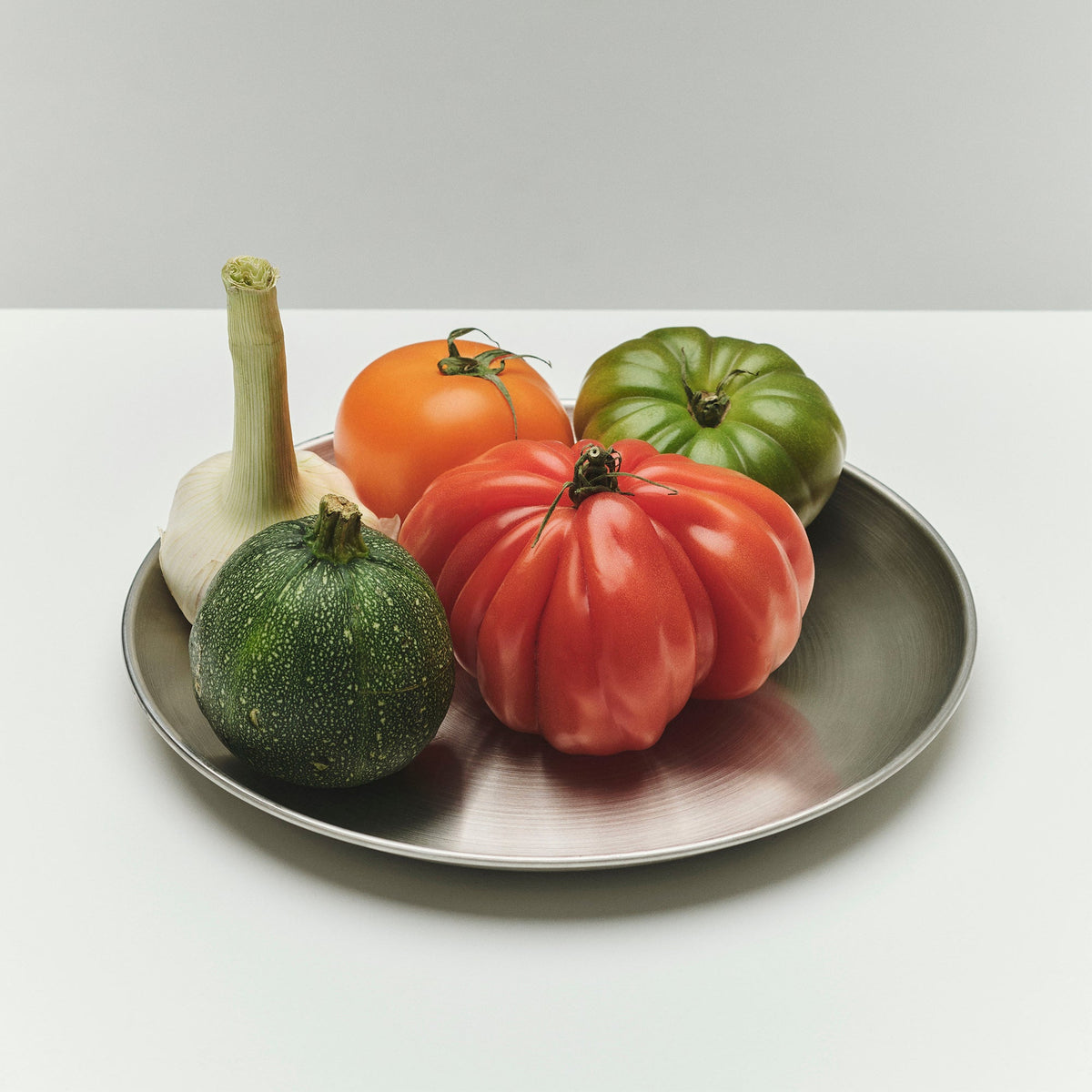 Plato Outdoor Market · HAY · ambiente