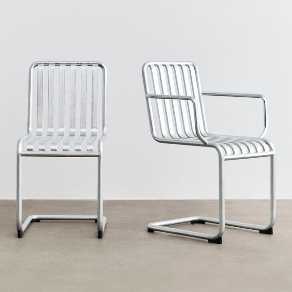 Butaca cantilever Palissade · HAY · ambiente