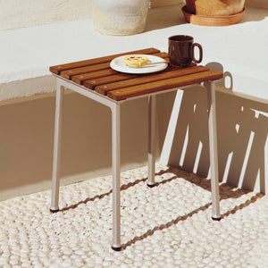 Taburete de exterior Traverse · HAY · ambiente
