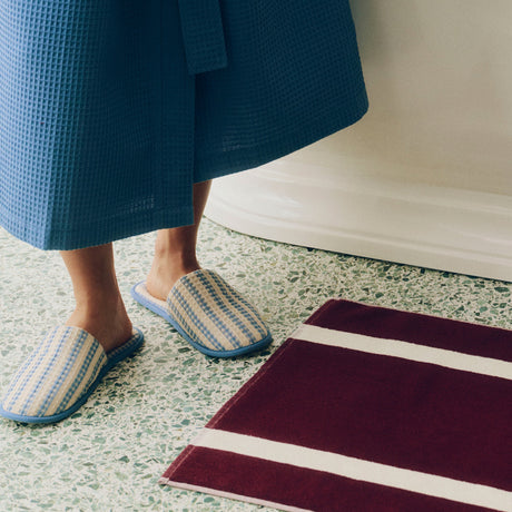 Zapatillas de casa Waffle · HAY · ambiente