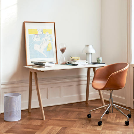 Escritorio Copenhague CPH90 · HAY · ambiente