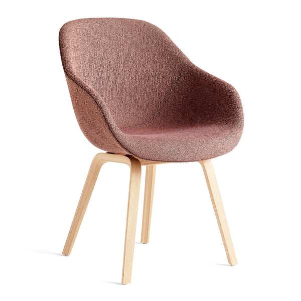 Silla tapizada About A Chair AAC 123 · HAY · Olavi by HAY 12 / Oak With A Matte Finish