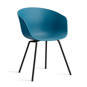 Silla About A Chair AAC 26 · HAY · azure blue 2.0 / Powder-Coated Black
