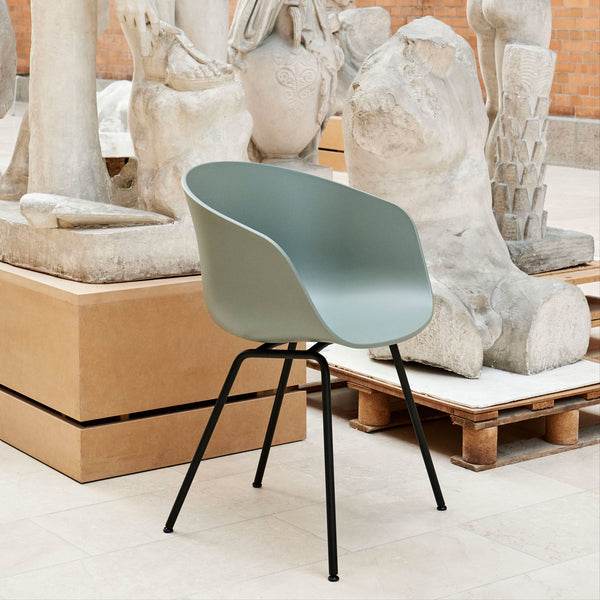 Silla About A Chair AAC 26 · HAY · ambiente