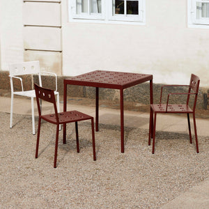 Mesa de comedor Balcony · HAY · ambiente