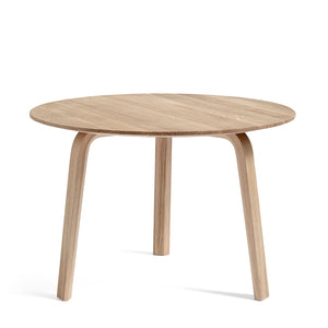 Mesa de centro Bella · HAY · Oak, Matt Lacquered / Ø 60 x H 39 cm
