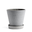 Maceta con plato Flowerpot · HAY · Grey / L