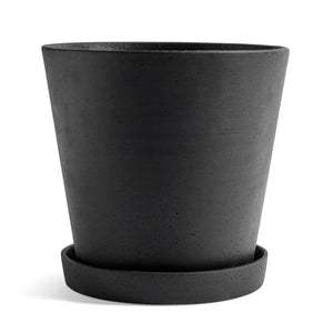 Maceta con plato Flowerpot · HAY · Black / XXL