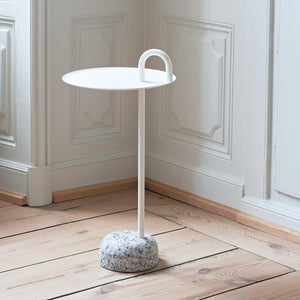 Mesa auxiliar Bowler · HAY · ambiente