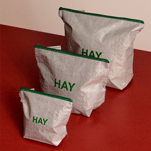 Neceser Candy Mono · HAY · ambiente