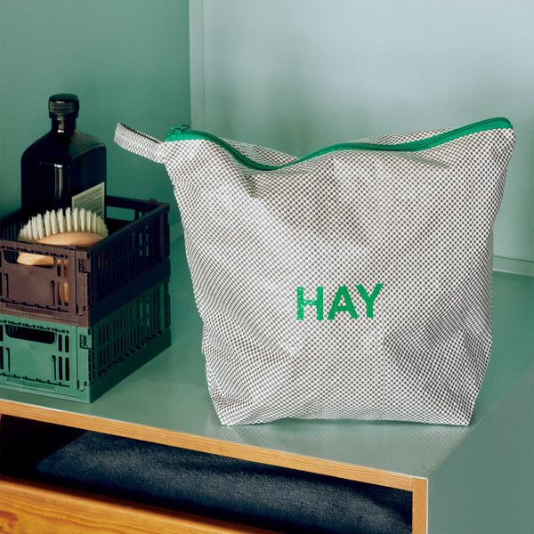 Neceser Candy Mono · HAY · ambiente