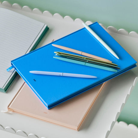 Libreta Colour · HAY · ambiente