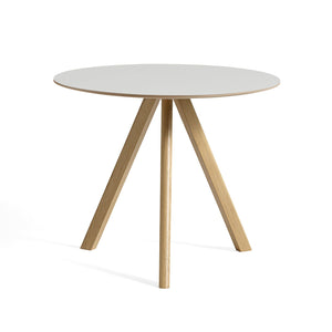 Mesa redonda Copenhague CPH20 · HAY · Off White / Ø 90 cm / Varnished Oak