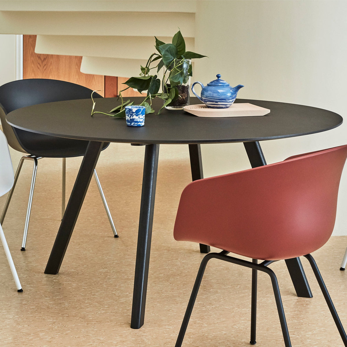 Mesa de comedor Copenhague CPH25 · HAY · ambiente
