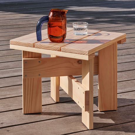 Mesa auxiliar Crate · HAY · ambiente