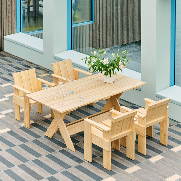 Mesa de comedor Crate · HAY · ambiente