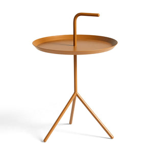 Mesa auxiliar DLM · HAY · Toffee