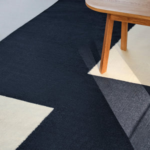 Alfombra Ethan Cook Flat Works · HAY · ambiente