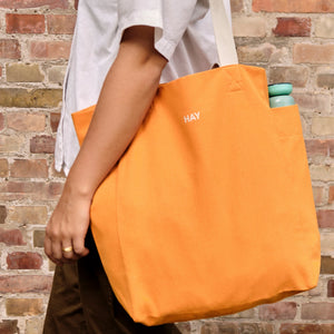 Bolsa tote Everyday · HAY · ambiente