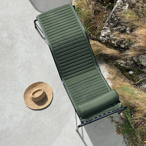 Tumbona Palissade Chaise Longue · HAY · ambiente