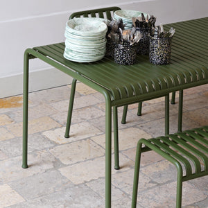 Mesa rectangular Palissade · HAY · ambiente