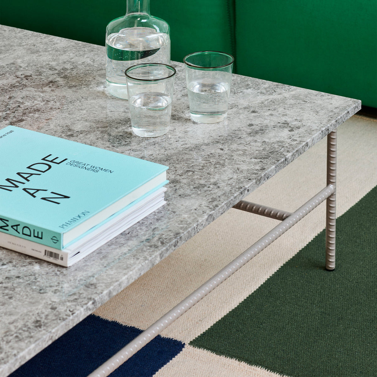 Mesa de centro Rebar · HAY · ambiente