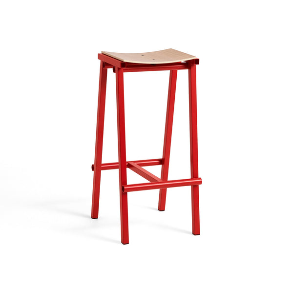 Taburete alto Taburete 8 · HAY · Signal Red / High / Natural Oak