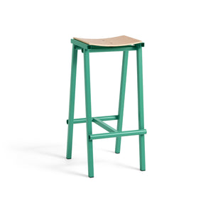 Taburete alto Taburete 8 · HAY · Jade / High / Natural Oak