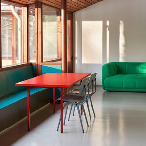 Mesa de comedor Two-Colour · HAY · ambiente
