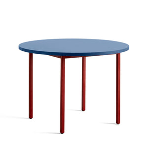 Mesa de comedor redonda Two-Colour · HAY · Blue/Dark Red / Ø 105 cm