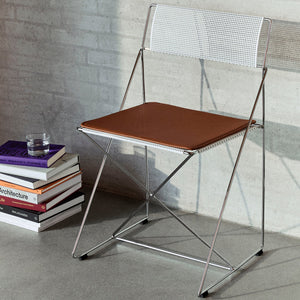 Cojín de asiento X-Line · HAY · ambiente