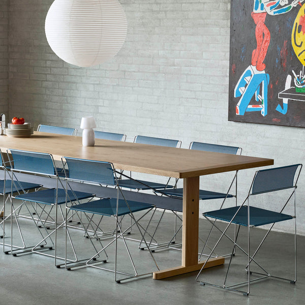 Silla X-Line · HAY · ambiente
