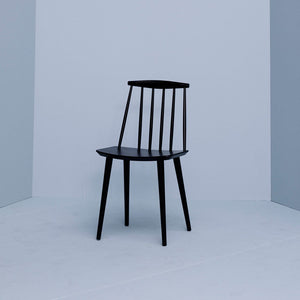 Silla J77 · HAY · ambiente