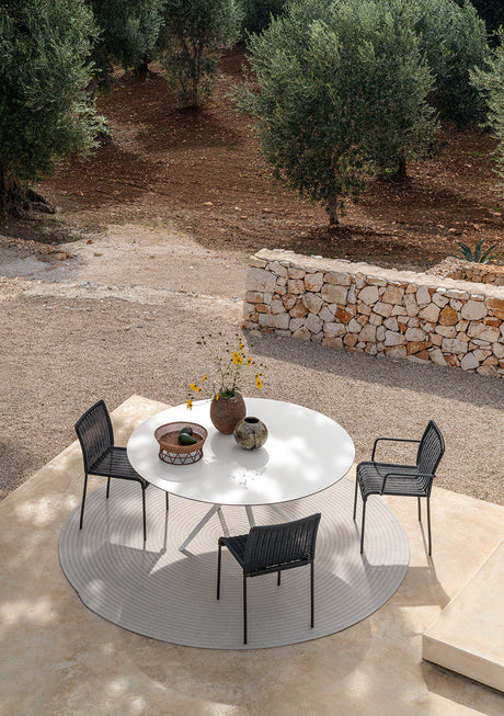 Mesa de comedor OTX de exterior, vista 1