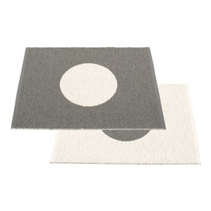 Alfombra de vinilo Vera Reversible de Pappelina