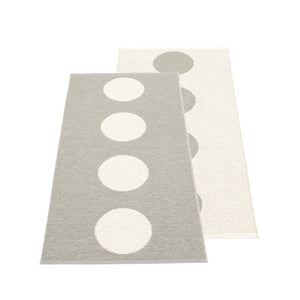 Alfombra de vinilo Vera Reversible de Pappelina
