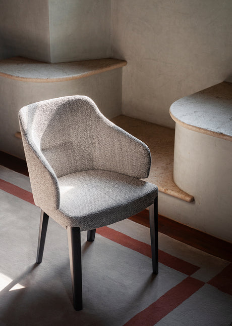 Silla de comedor con brazos Concha 905/P