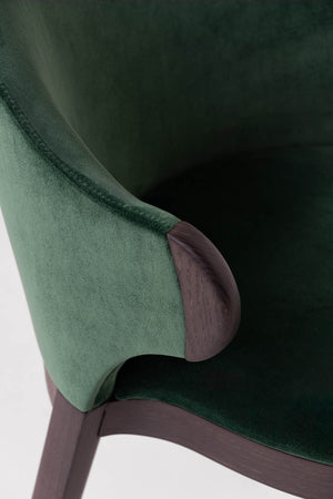 Silla de comedor con brazos Trousse 867/P