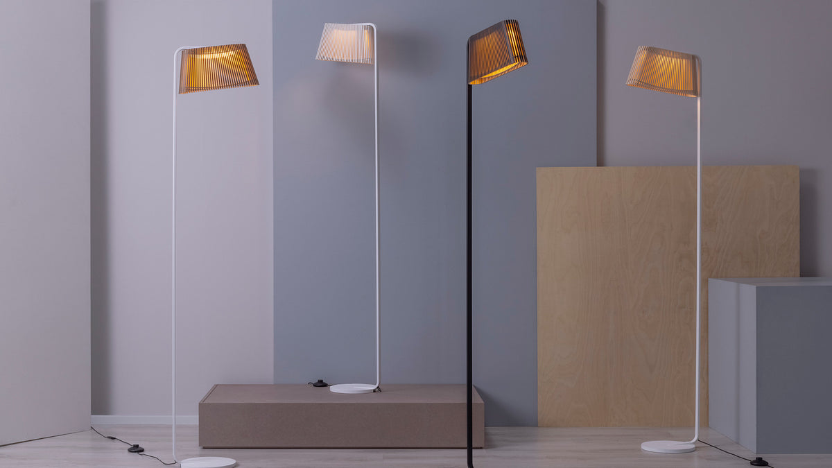 Lámpara de pie Owalo 7010 · Secto Design