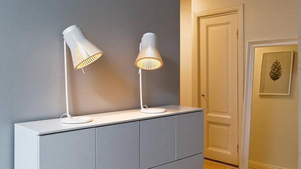 Lámpara de sobremesa Petite 4620 · Secto Design