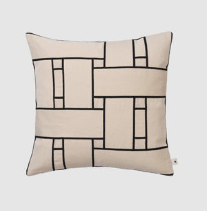 Lattice Offset Cushion Off-White/Black