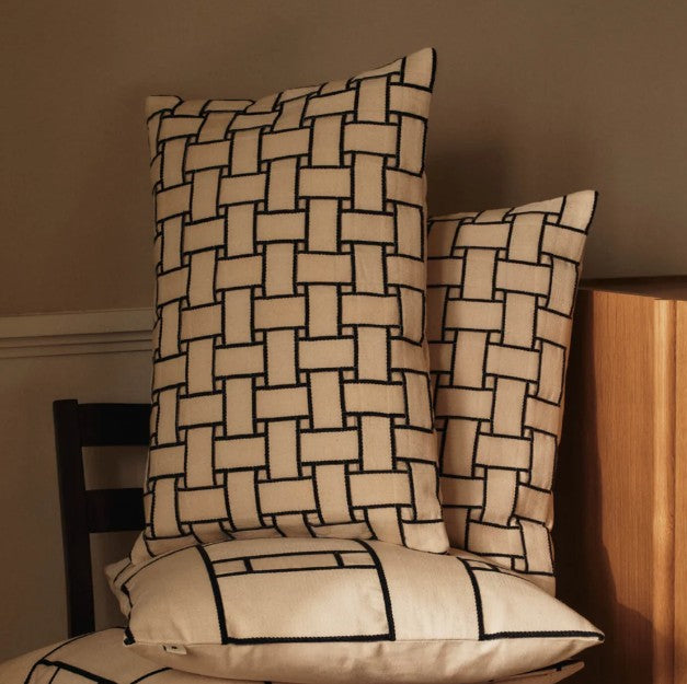Lattice Cushion - Rectangular Off-White/Black